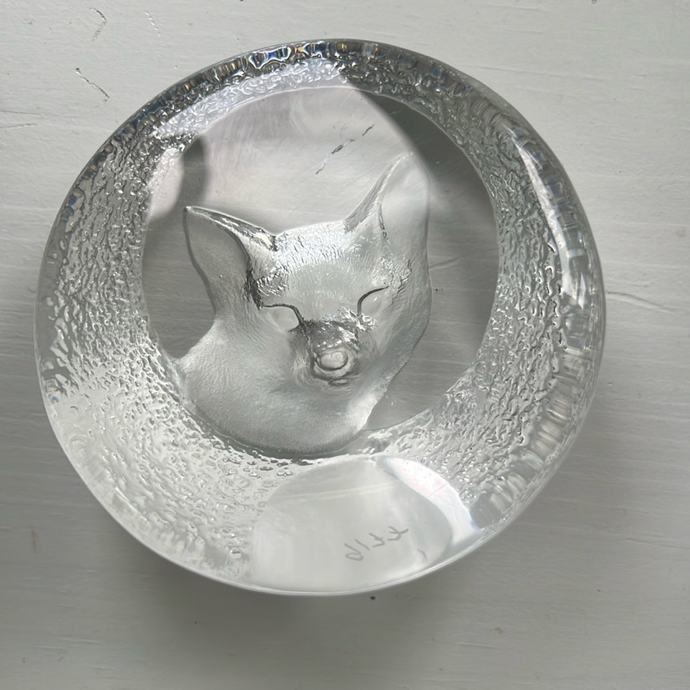 Mats Jonasson art glass paperweight, Fox, Signed